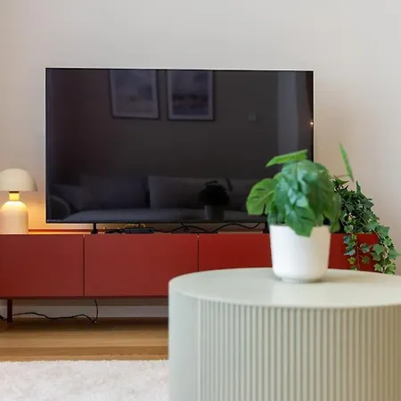 Modern 1-bedroom In Vydrica Near Castle Bratislava