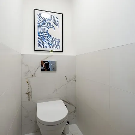 Appartamento Modern 1-bedroom In Vydrica Near Castle *